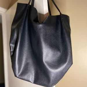 Black Purse